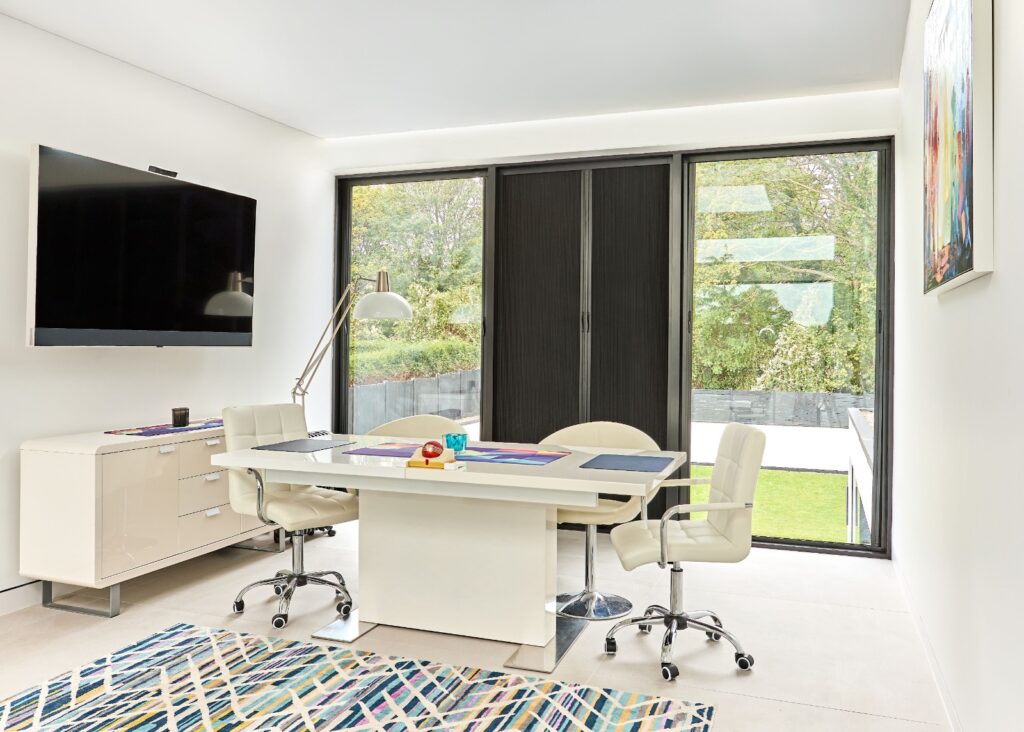 Barnsley Blindscreens: The All-in-One Solution for Your Windows